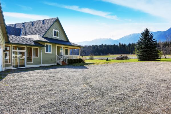 Driveway Gravel Leveling in Vallejo